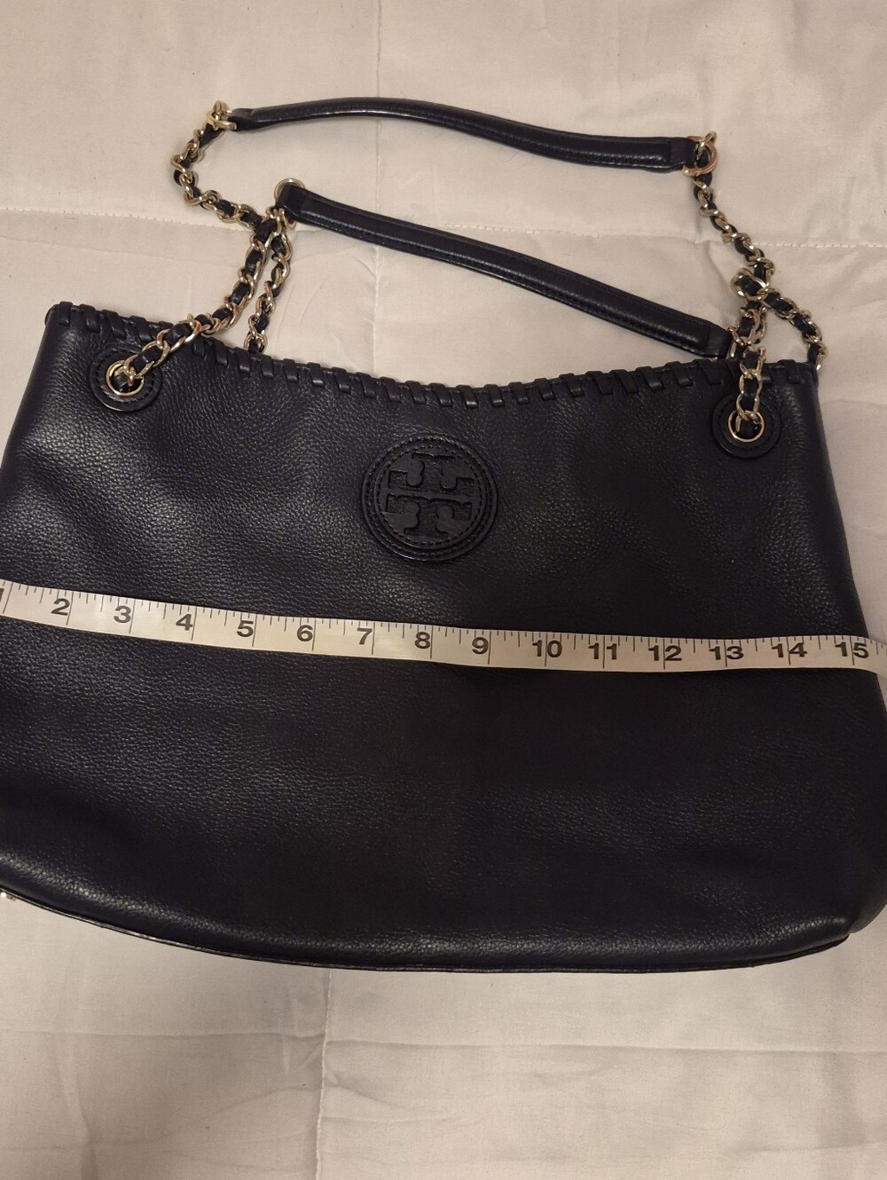 Tory Burch Nave Blue Pebbled Leather Shoulder Bag with Gold Chain Straps - Picture 13 of 15